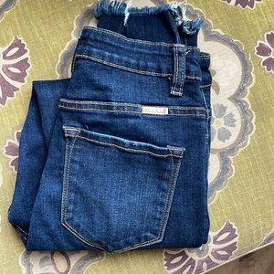 Dark washed Kan Cans